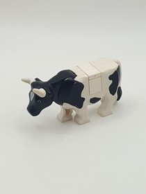 LEGO &reg; 64452pb02c01 cow black white spotted farm from 7637 N1 int. ship.