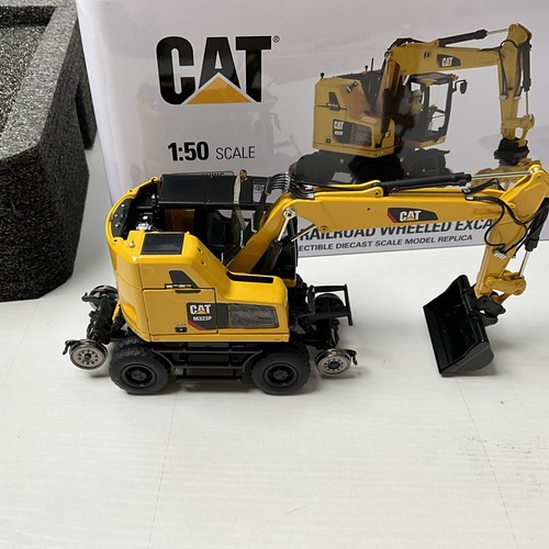 CAT CATERPILLAR M323F RAILROAD EXCAVATOR SAFETY VER. 1/50 DIECAST MASTERS 85661 - Picture 8 of 18