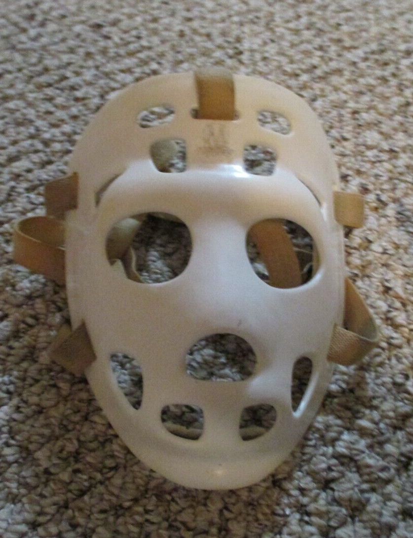 VINTAGE PLASTIC GOALIE MASK eBay