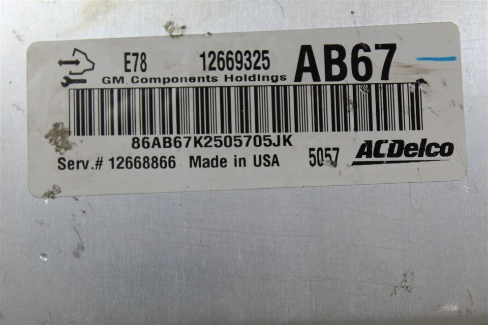 12668866 Chevrolet Sonic 2012-2016 Unidad de control del motor Módulo ECU 16D3 212 B24 Foto 2 de 3