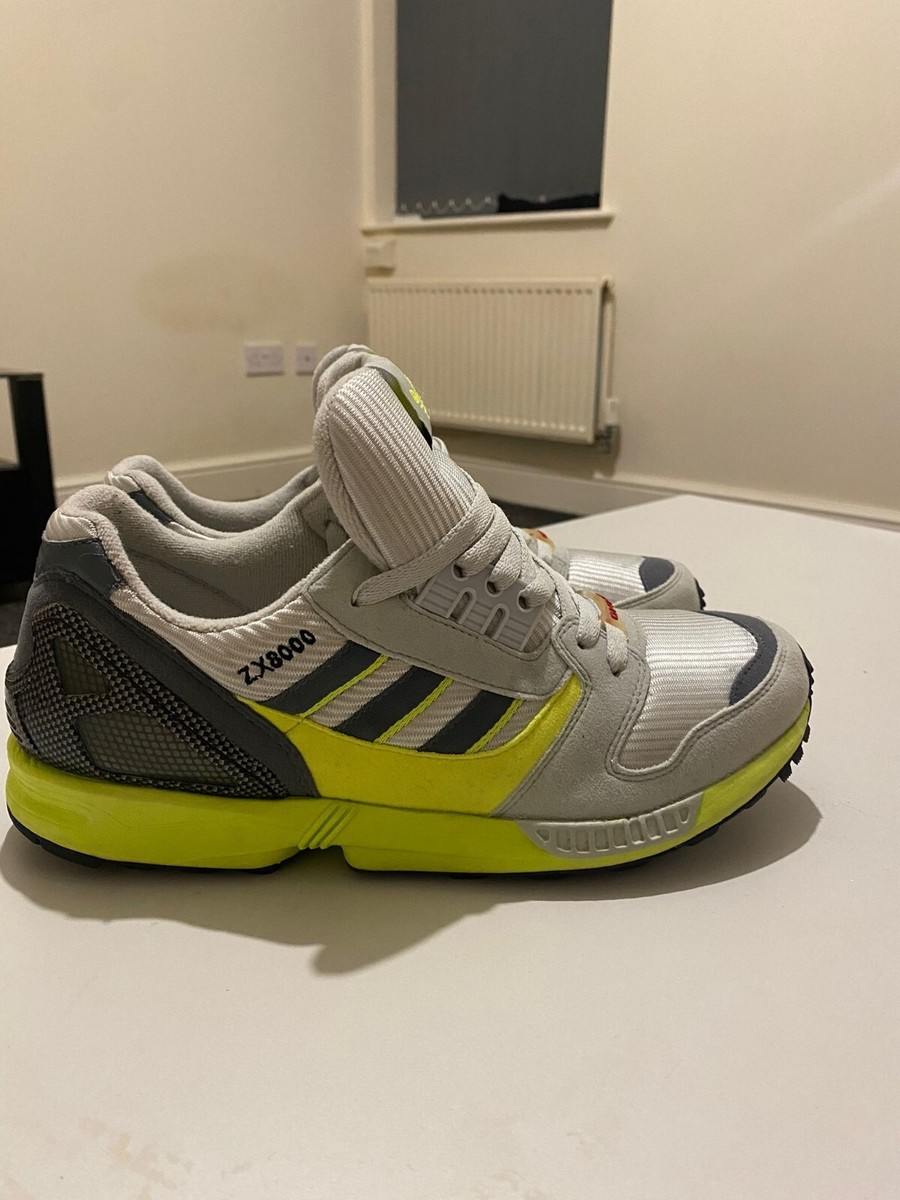 オッキー　！ adidas Originals アディダス オリジナルス ZX 8000 パーレイ