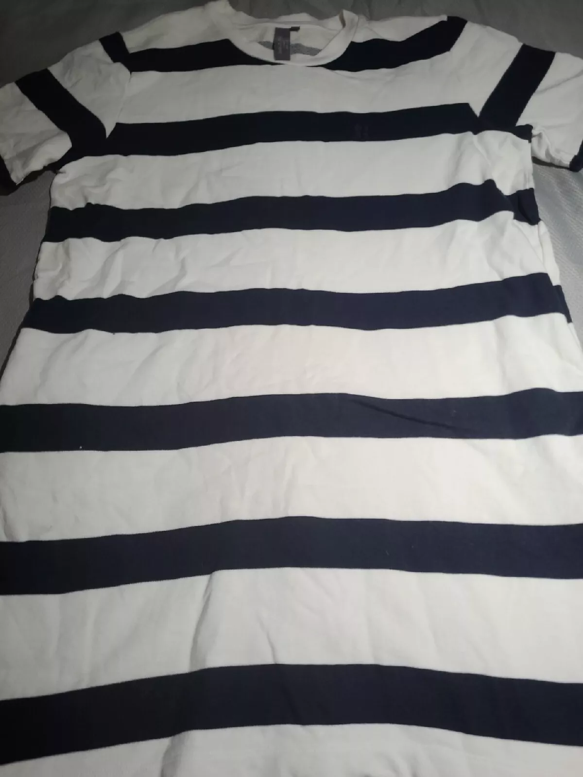 sweaty-betty essential top striped pocket 