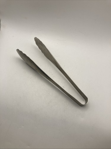 Stainless Steel Kitchen Tongs Serving Utensil BBQ Grill Salad Scalloped Heads 9”