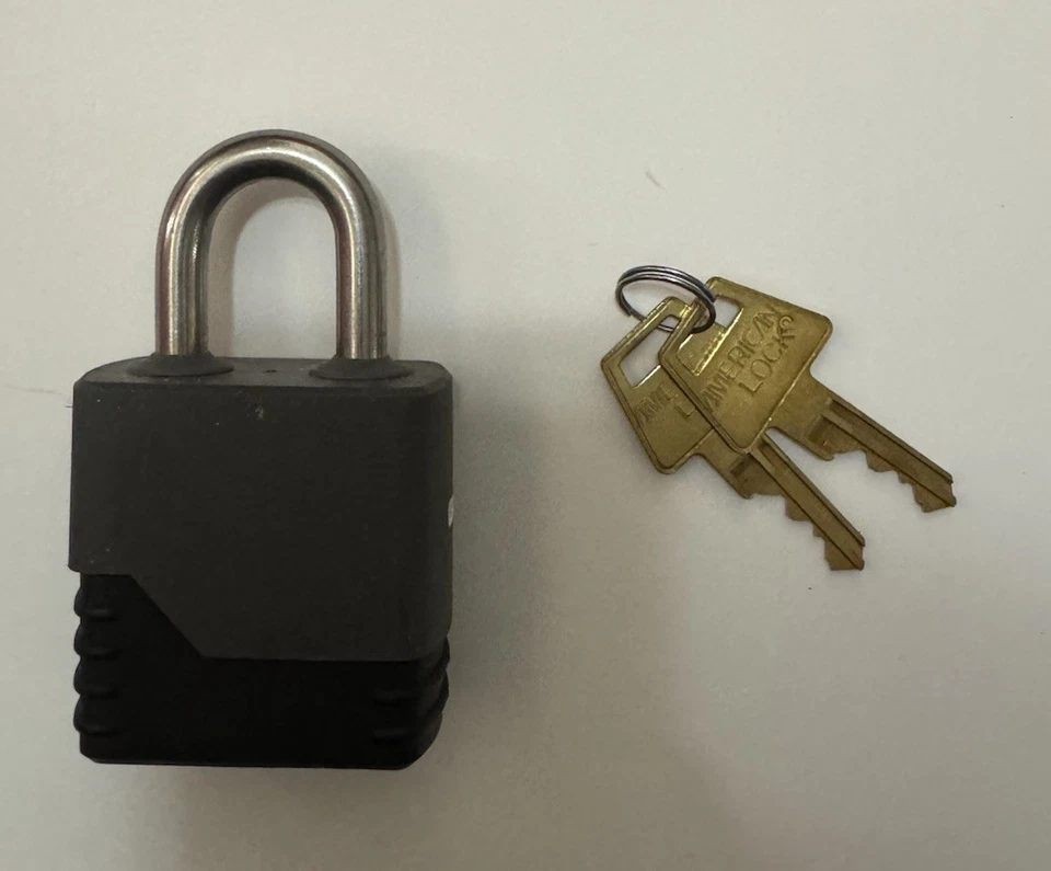 American Lock A5460COV Hardened Boron Shackles - Image 2 of 2