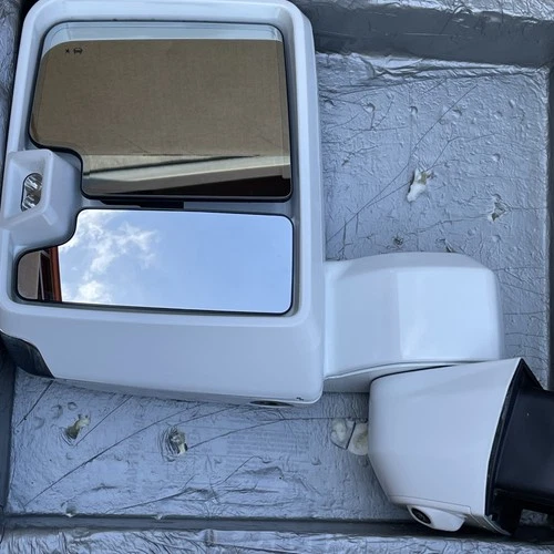 20-24 SILVERADO SIERRA 2500 3500 LEFT DRIVER SIDE HEATED MIRROR w/BLINDSPOT OEM
