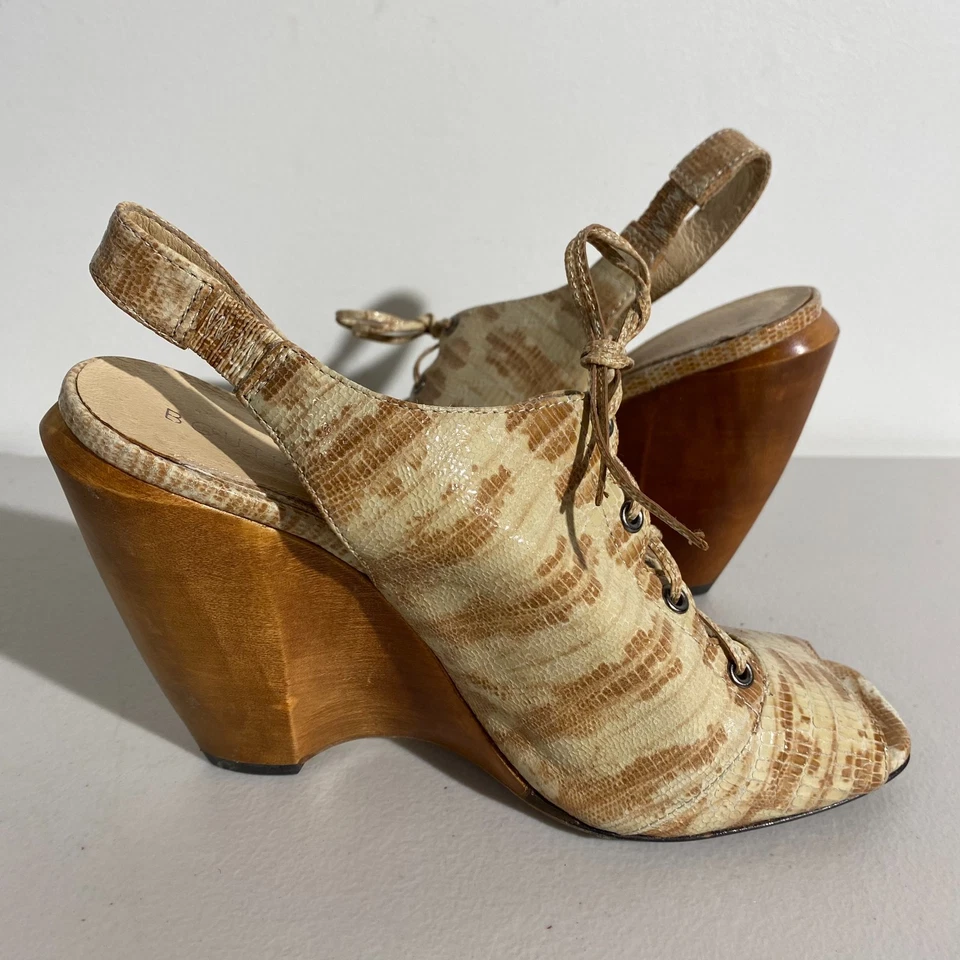 Size 7M - Boutique 9 Wedge Heel Sandals Womens Beige Brown Genuine Leather - Image 4 of 4