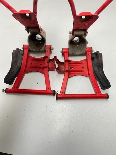 04 2004 Polaris Sportsman 500 HO 4x4 OEM Red A Arms Hub Control Knuckle Spindle - Foto 7 di 7