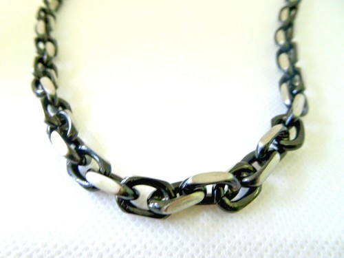 Collar de cadena de eslabón pesado de acero inoxidable liso tono cepillado para hombre 24" de largo - Imagen 3 de 4