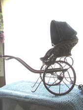 CARRIAGE PRAM BUGGY wicker body metal frame ideal for doll or decoration (bdrm)