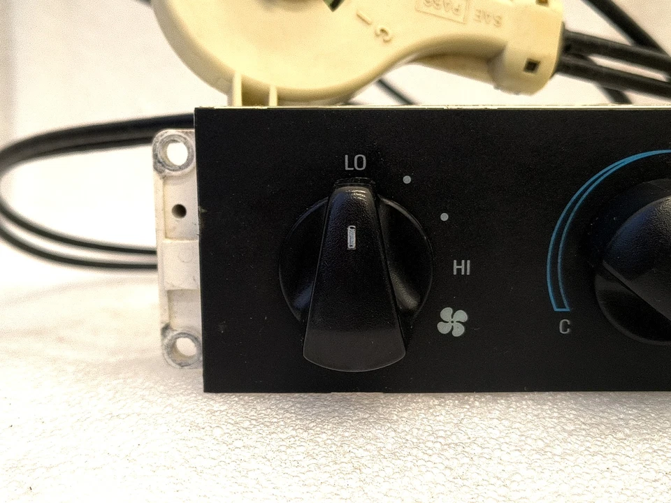 92-97 Doble Cable Calentador/AC/HVAC Control y Cable Ford F100 F150 F250 F350 Bronco Foto 2 de 4