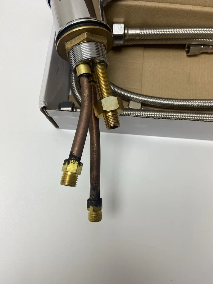 Mango de grifo frío y caliente para tazón de champú Foto 2 de 4