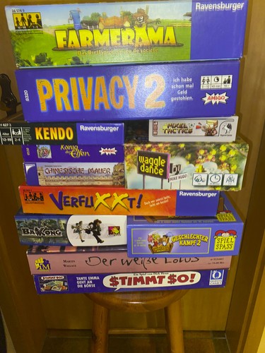 Spielekonvolut 12 Gesellschaftsspiele – Verflixxt! Privacy 2 Farmerama Kendo usw