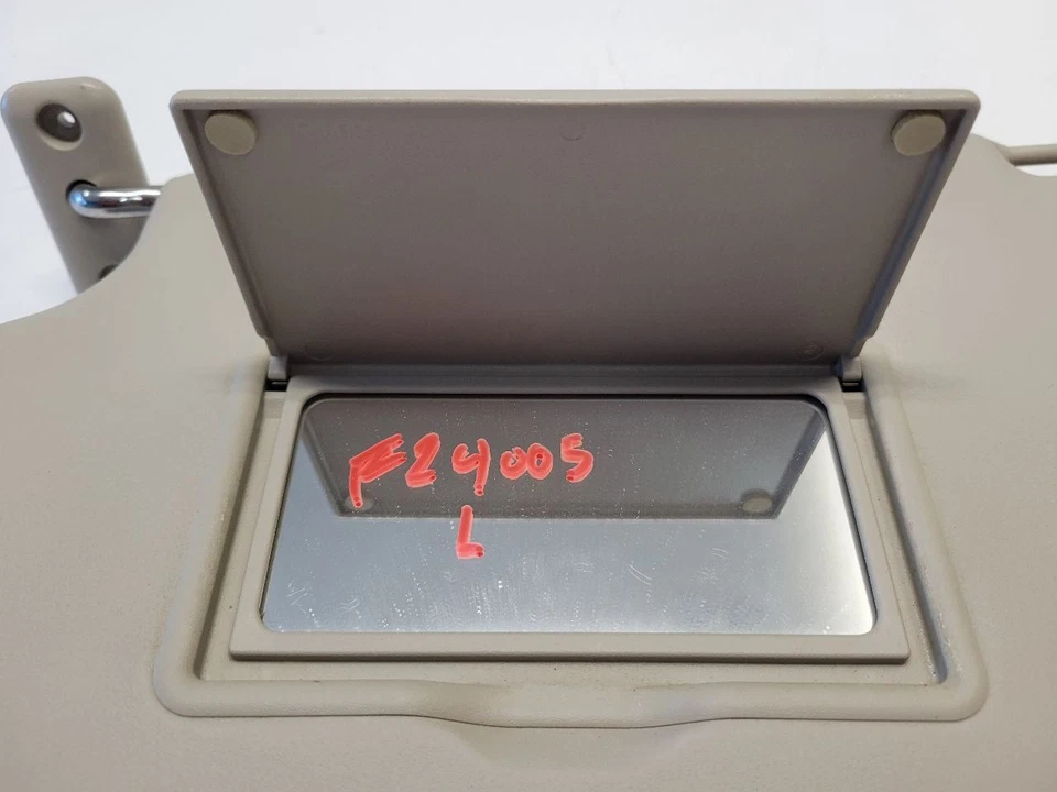 Parasol conductor izquierdo Ford Fiesta 2011 2012 2013 2014 2015 2016 2017 2018 2019 Foto 3 de 4