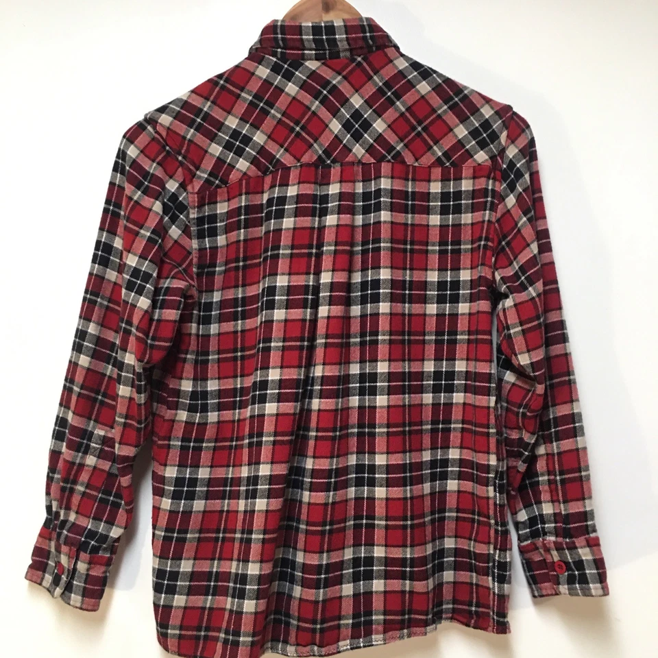 Urban Pipeline Boys L Shirt Red Plaid Flannel Button Up Heavyweight 100% Cotton - Image 3 of 4