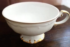 Vintage Bristol Fine China Esquire hand painted tea cup Japan White / Gold