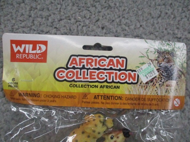 Wild Republic AFRICAN Animal Collection 6 Piece 5”-7” PVC Playset