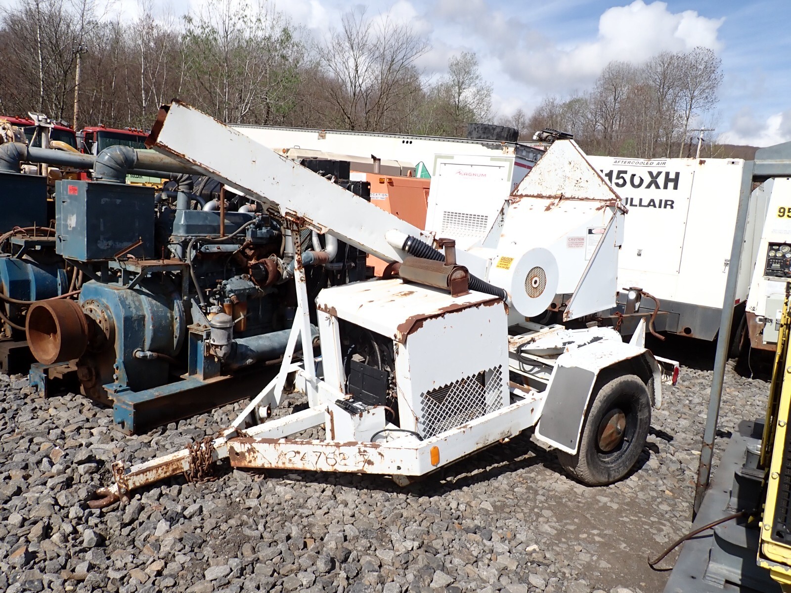Woodchuck WC12 12" Wood Chipper RUNS MINT! DEUTZ DIESEL Towable eBay
