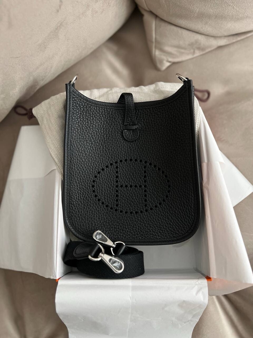 Authentic Hermes Evelyne 16 Bag in Noir with Original Receipt