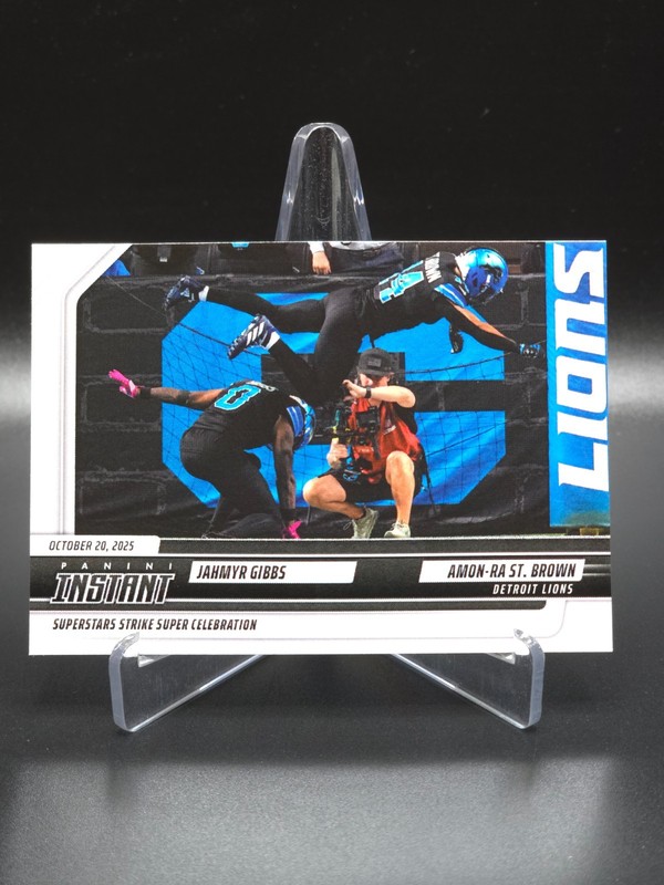 SUPER CELLY! Jahmyr Gibbs & Amon-Ra St. Brown 2025 Panini Instant SP Lions #172