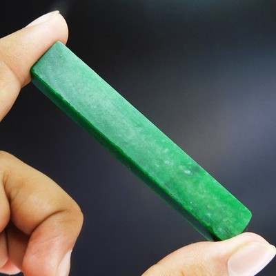 Brilliant 158.55 Ct Natural Green Emerald Rough UnCut CERTIFIED Loose Gemstones