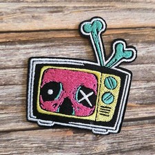 Skull In TV Punk Goth 90'S Skater Retro Television Streetwear Iron on Patch
