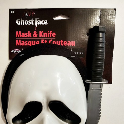 FUN WORLD SCREAM GHOSTFACE MASK & KNIFE SET HALLOWEEN BRAND NEW FAST SHIPPING - Picture 2 of 5
