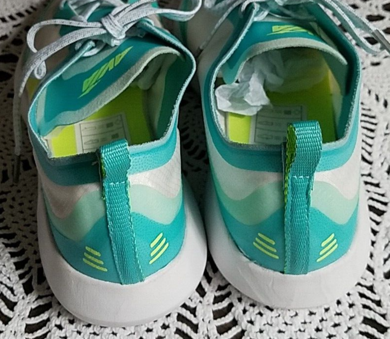 SAOLA SNEAKER DA DONNA AVI DAWN TAGLIA 9 BIANCHE TURCHESE E GIALLE USATE IN PERFETTE CONDIZIONI