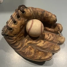 Baseball Glove With Ball Vtg 1998 S.S. Sarna Decor Figurine Memorabilia Resin