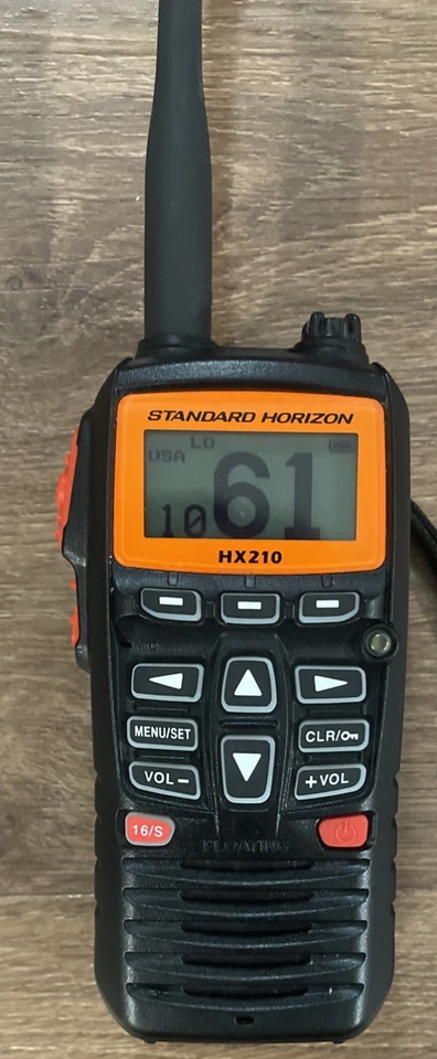 Standard Horizon Yaesu HX210 Marine Radio W/ Charging Base Nice - Image 3 of 4