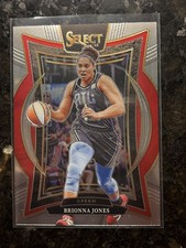 2025 Panini Select WNBA - Concourse Brionna Jones #18 Silver Prizm