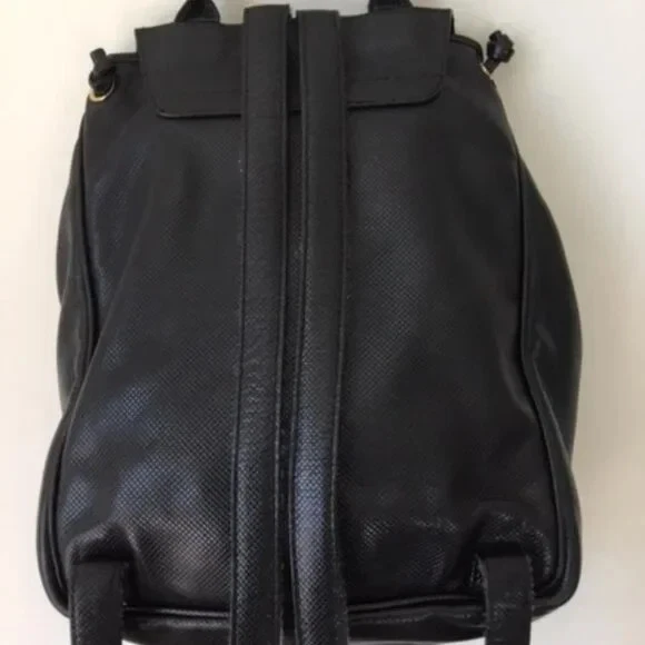 VTG Bottega Veneta Leather Backpack Black Leather Bucket Drawstring Crosshatch - Image 4 of 4