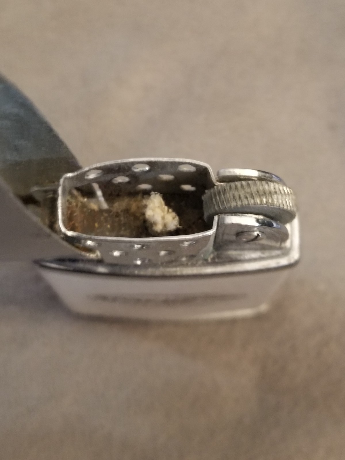 Apache Int'l Oil Gas Petroleum APA 1970's VTG WARCO Lighter ADVERTISING Japan