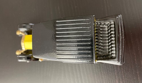 Matchbox Models Of Yesteryear Vintage 1912 Rolls Royce, Yellow - Picture 5 of 6
