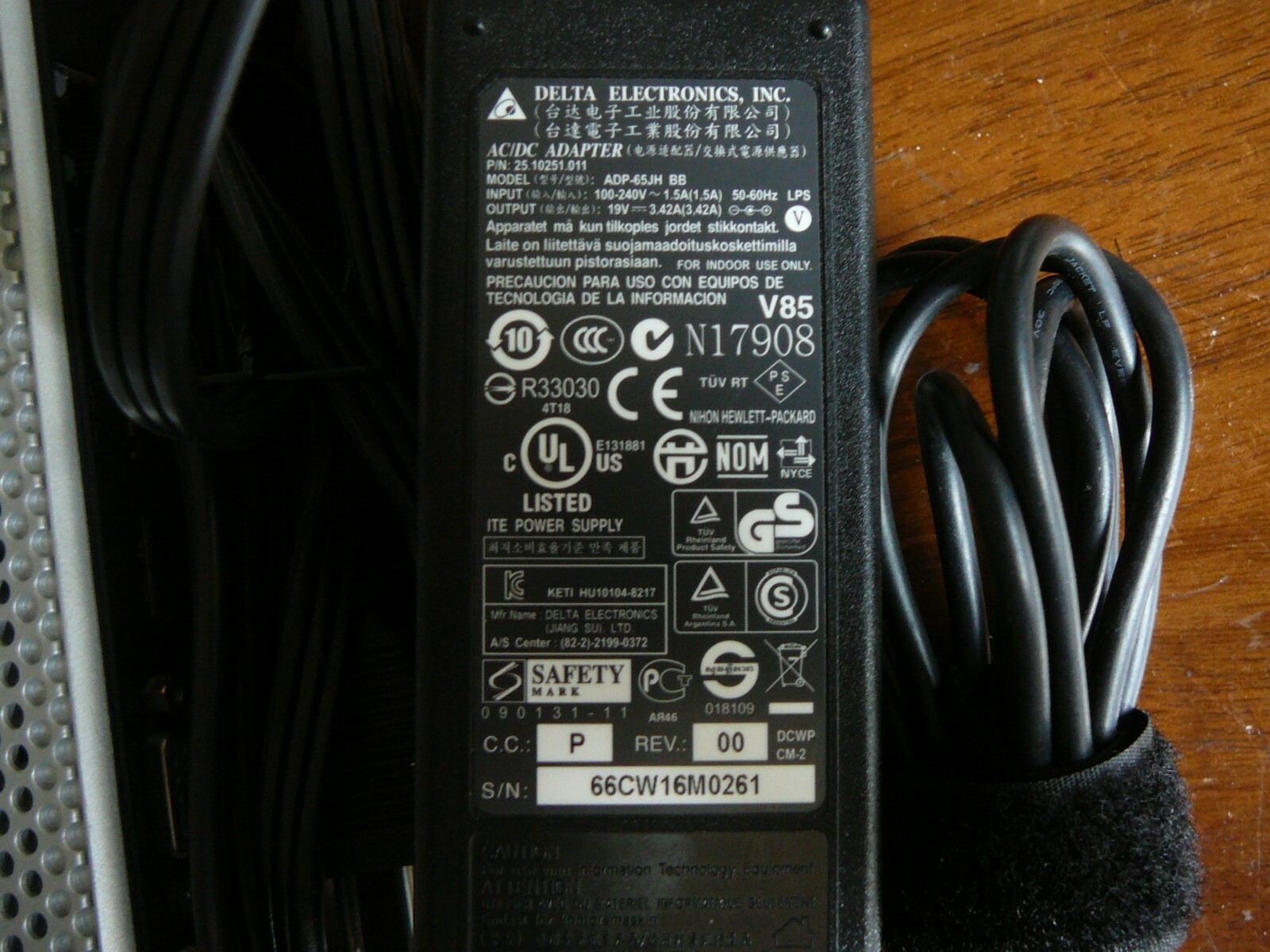 HP CLIENT HSTNC-006-TC 1.66GHz 1GB RAM 2GB Flash W/ADAPTERS, STANDS. 5 ...