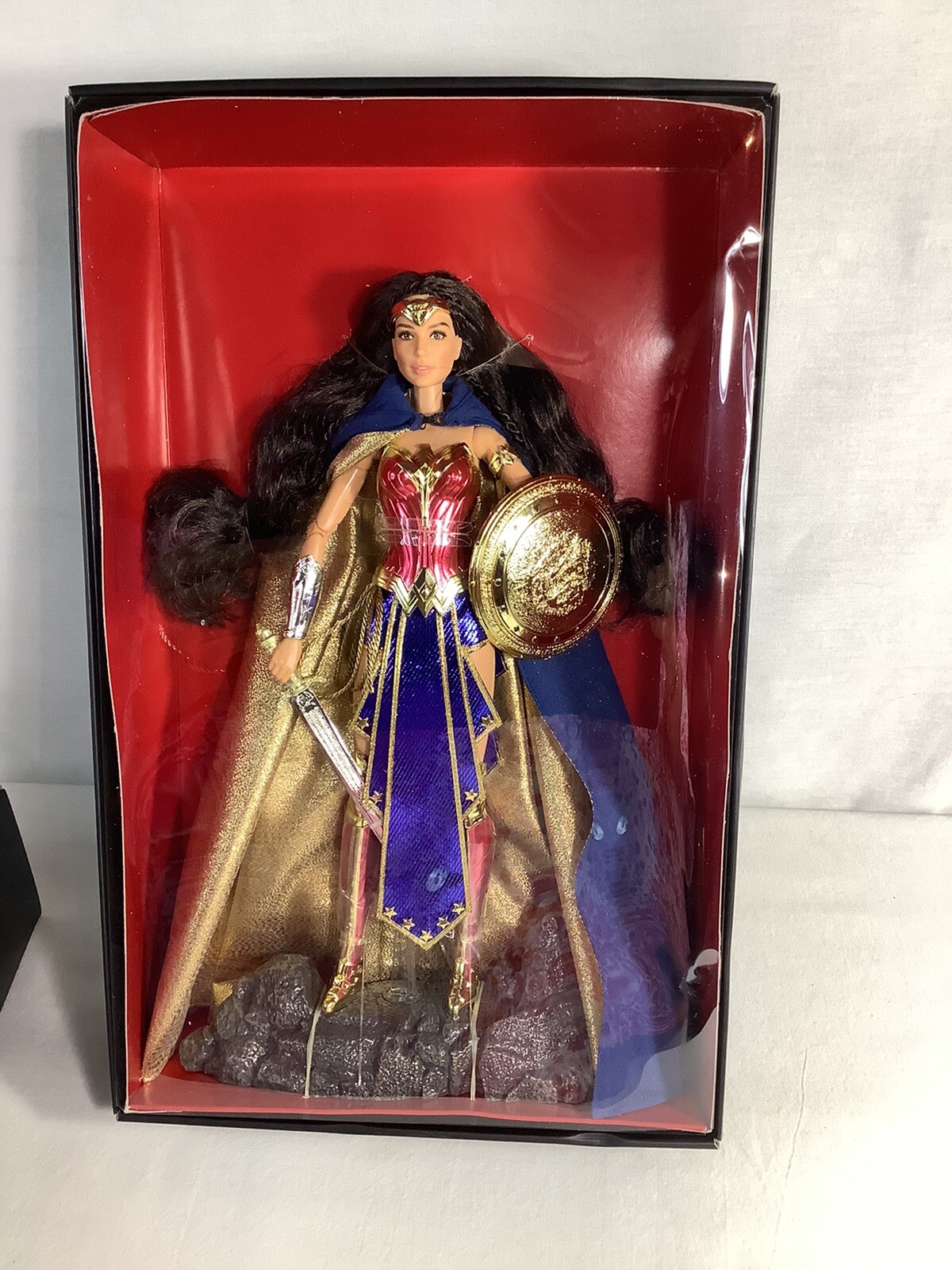 Barbie Gold Label Batman v Superman Wonder Woman Amazon Princess