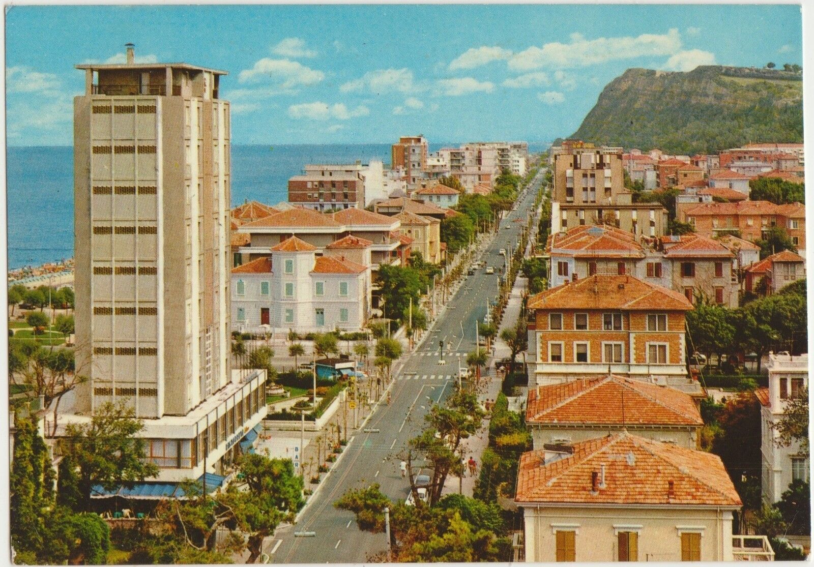 Foto 1 di 1