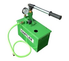 Befüllpumpe GARTLER, 40 bar mit Behälter Handpumpe Solarpumpe Testpumpe Heizung