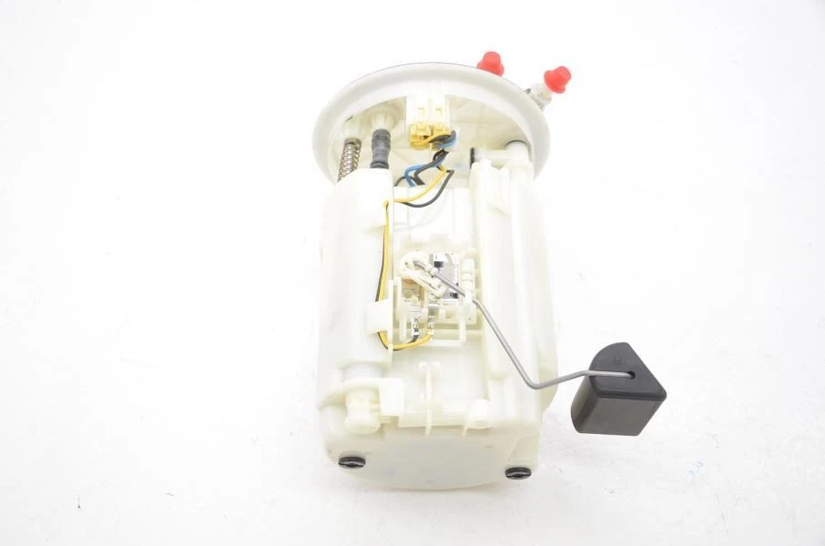 2015-2018 Subaru WRX STI Fuel Pump Assembly 42021VA000 - Image 4 of 4