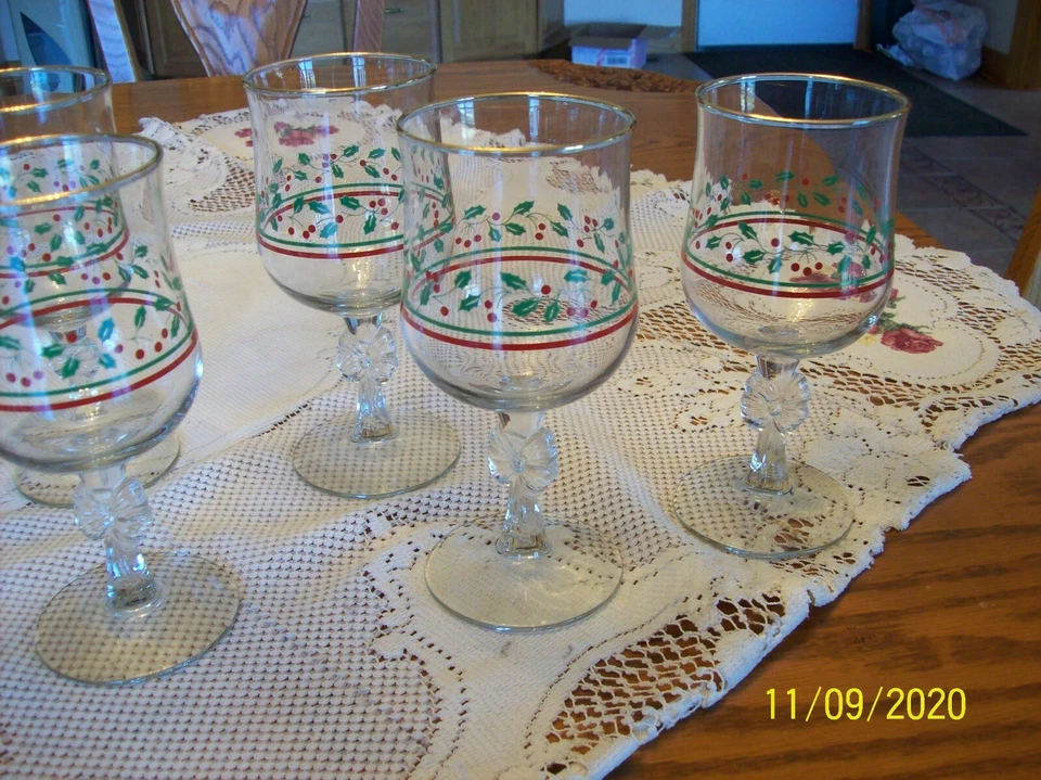 Arby's Libbey 1987 Holly & Berries бант со стержнем стакан винные бокалы набор из 8 - Изображение 3 из 4