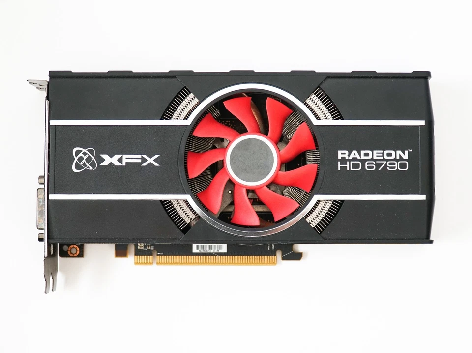 XFX ATI Radeon HD 6790 1GB DDR5 256bit HDMI PCIe Good condition! - Image 2 of 4