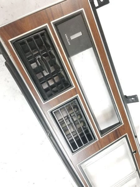 TOWN CAR 1988 tablero bisel 282260 Foto 3 de 4