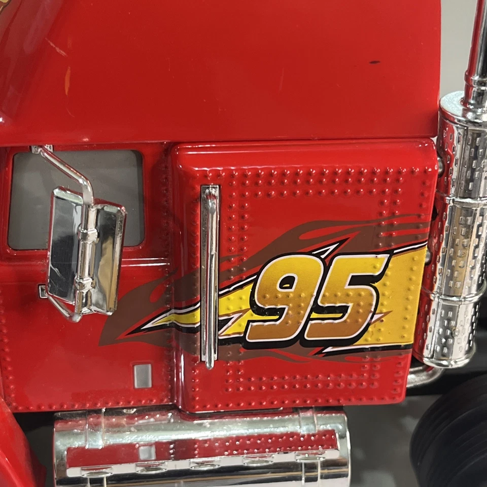 Disney Cars 3 Mack Truck Cab Juguete Grande 98370 Escala 1:24 Die Cast Metal Jada Foto 4 de 4