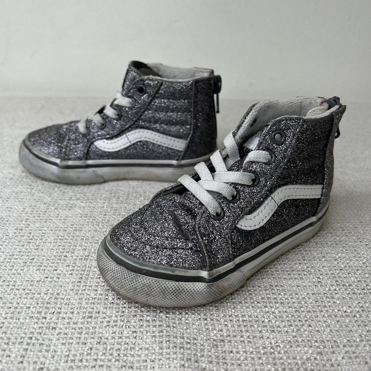 Girls grey vans sales