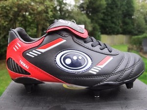 puma mg cleats