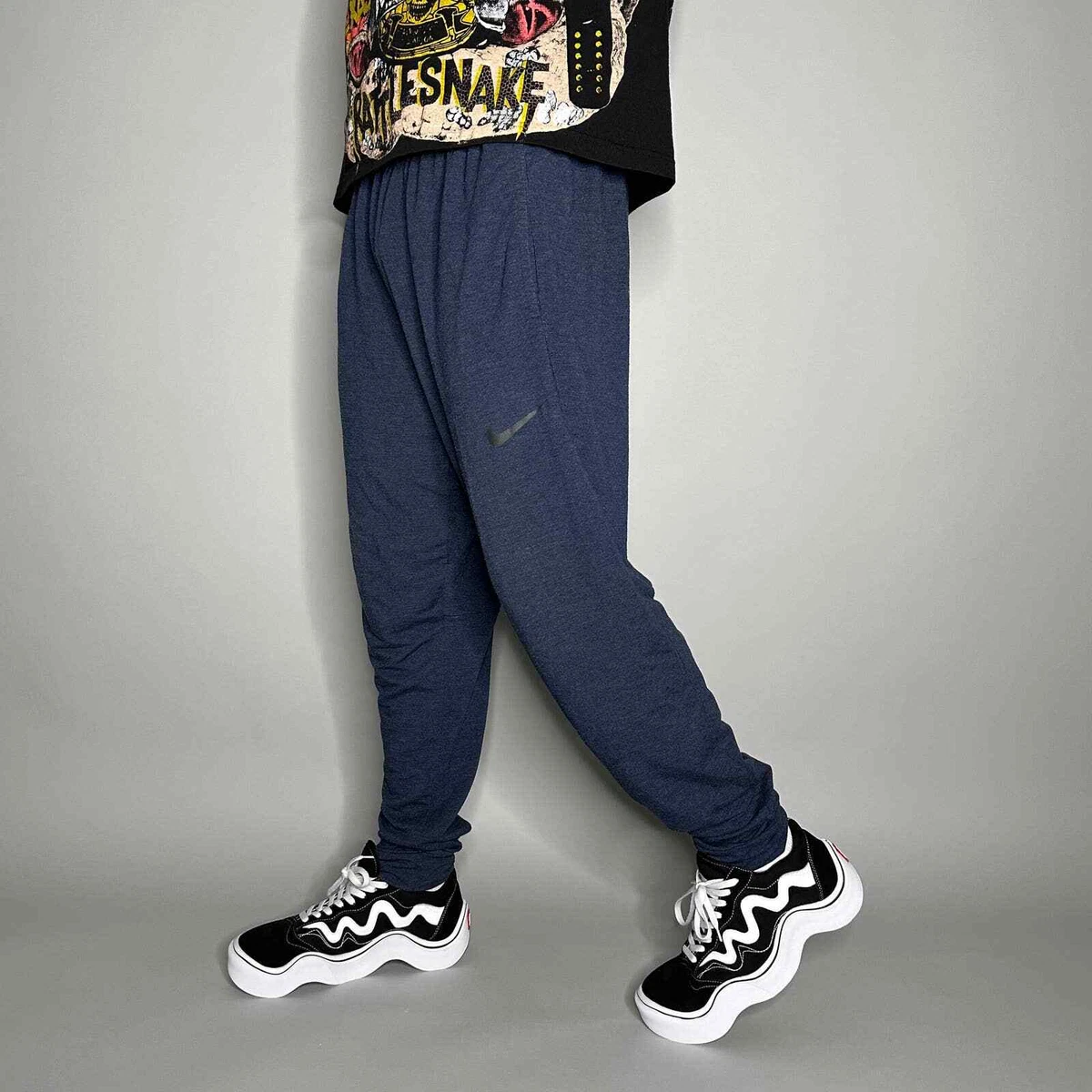 Nike swoosh best sale joggers mens