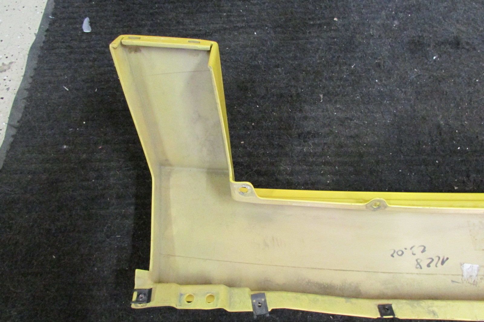 Lamborghini Gallardo, Tail Finish Panel, Coupe, Used, P/N 400864487