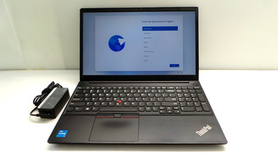 Lenovo ThinkPad E15 Gen 2 15.6'' | i5-1135G7 2.40GHz | 8GB RAM 256GB NVMe *READ*