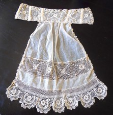 1800's Womens Hand Crocheted Lace Jabot/Collar Ecru Color Hook  Eye Closure
