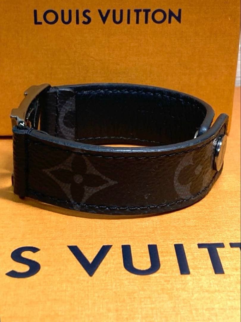 Louis Vuitton Authentic Monogram Eclipse Hockenhe… - image 3