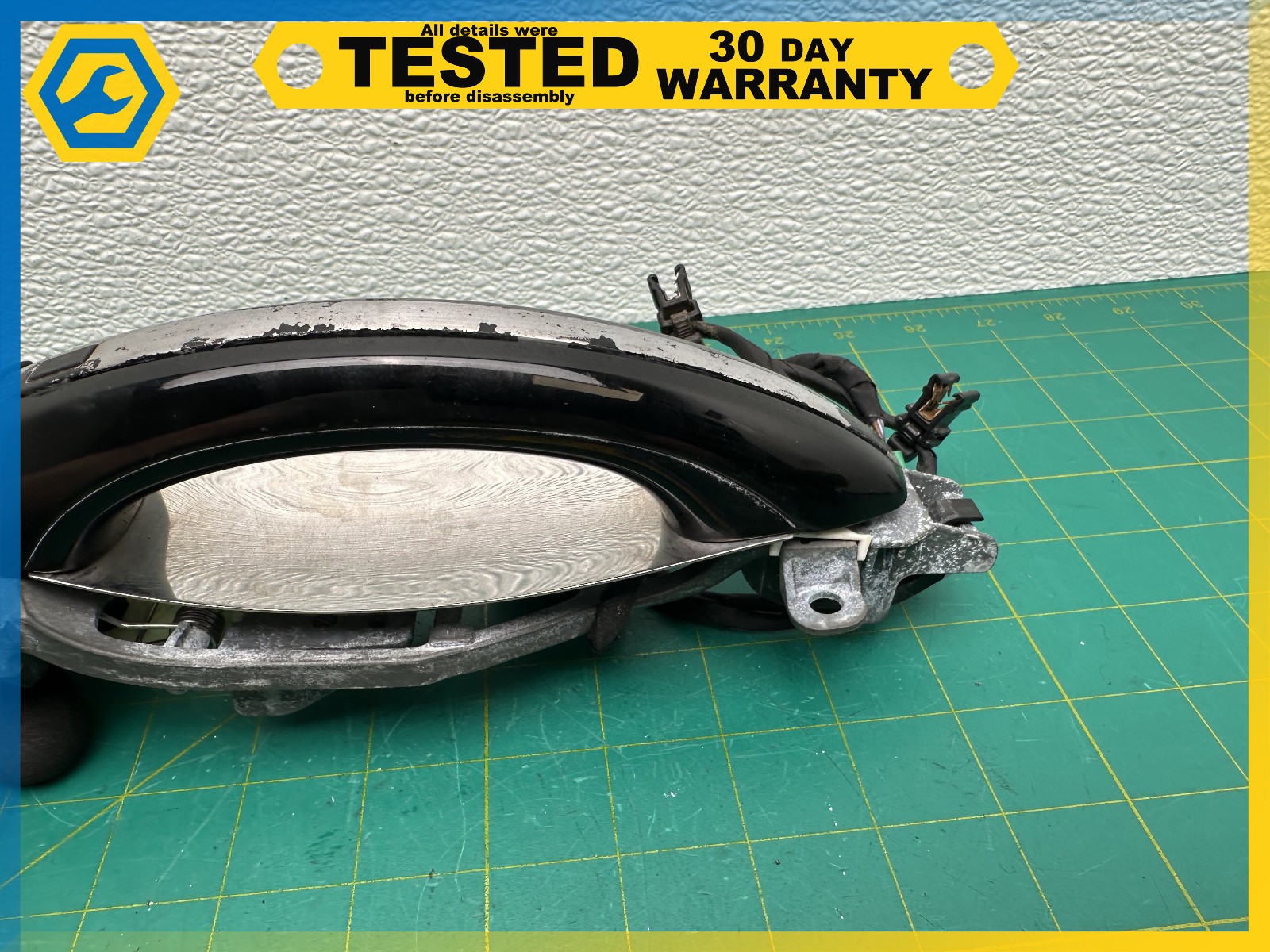 06-12 BENTLEY Flying Spur FRONT RIGHT EXTERIOR DOOR HANDLE Black OEM